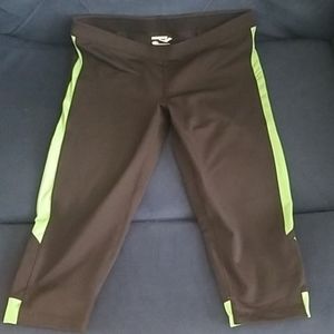 Saucony compression capri sz m